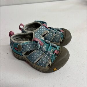 Keen Newport Blue Polka Dot Sandals Child Size 6